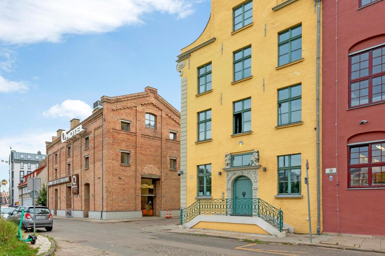 Historical Townhouse By Blue Mandarin Lägenhet Gdańsk Exteriör bild